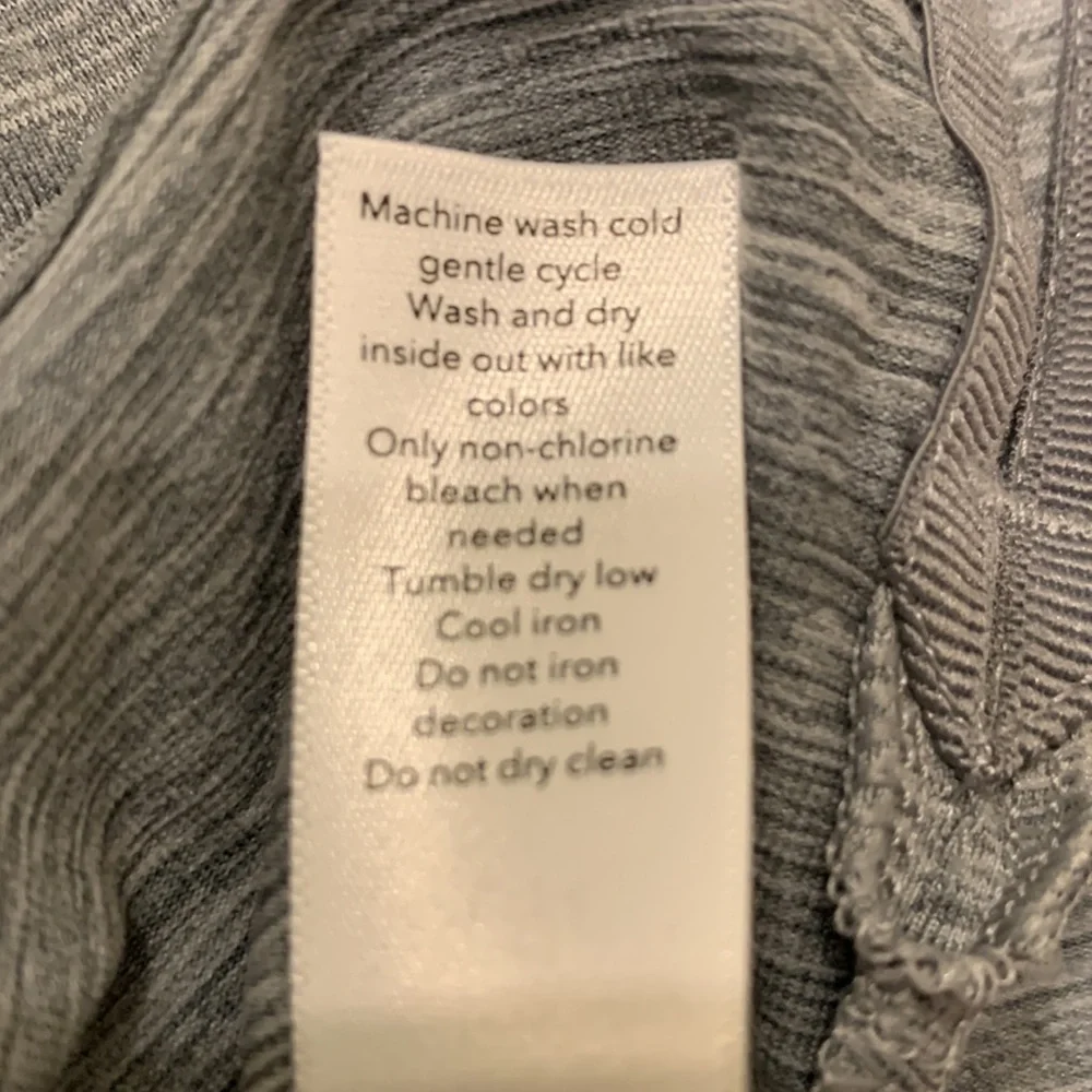 Athleta Girl shirt. Girls size 14. - Picture 7 of 7